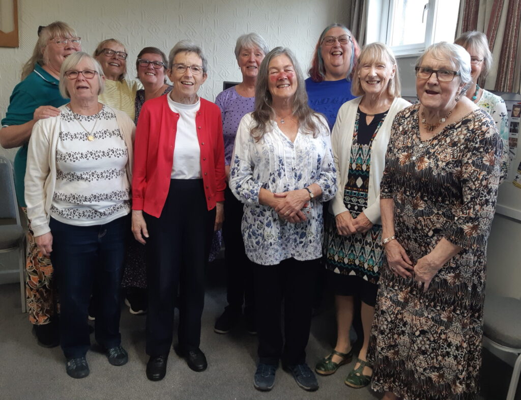 A group of ladies belonging to the group.